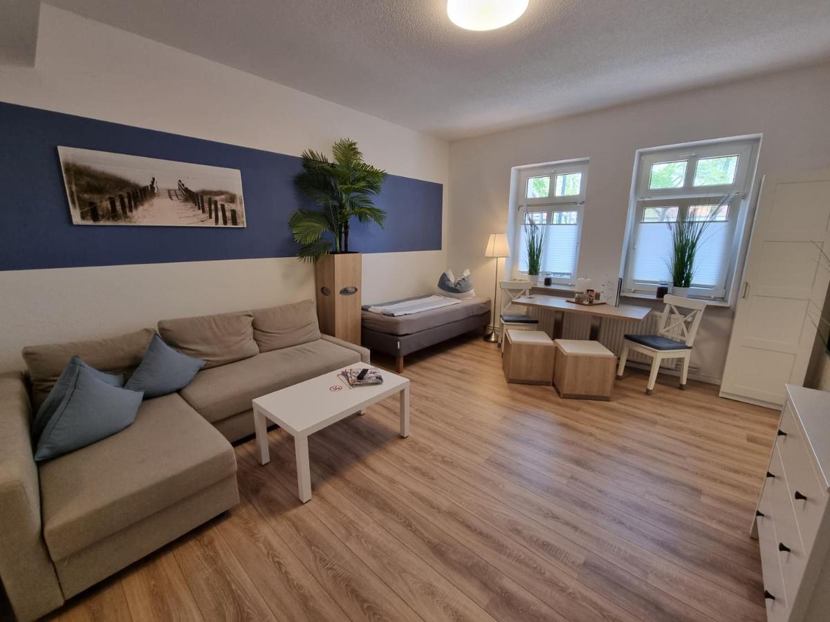 Ferienwohnungen Springer In Schoenefeld Ot Grossziethen Div Apartments Fuer Bis Zu 6 Personen Extérieur photo